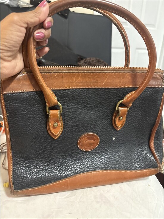 Dooney & Bourke Handbags - Dooney Bourke Women's Vintage Black and Brown Leather Satchel Bag